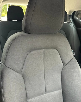 Volvo XC 40 cena 28900 przebieg: 85000, rok produkcji 2019 z Chmielnik małe 106